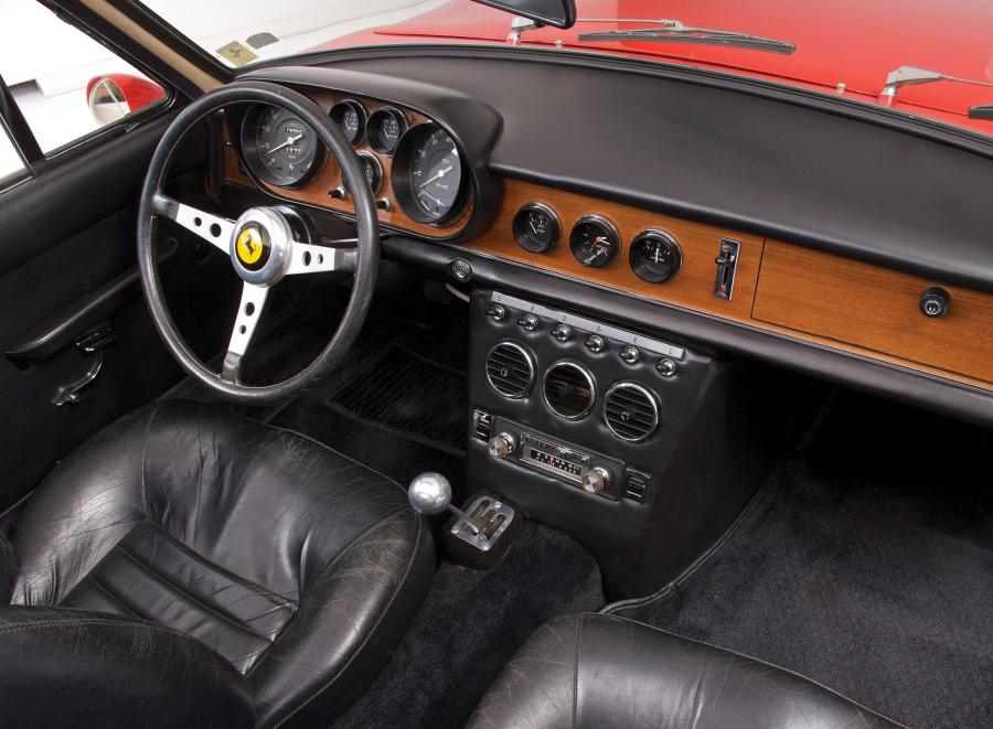  Ferrari 330 Convertible by Zagato 1974 года  (фото 10 из 11)